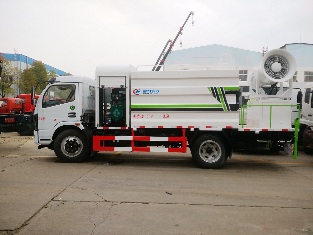 广州除尘车 牌消毒车