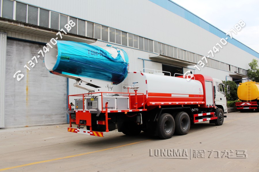 环卫专用车生产厂家 多功能抑尘车重汽