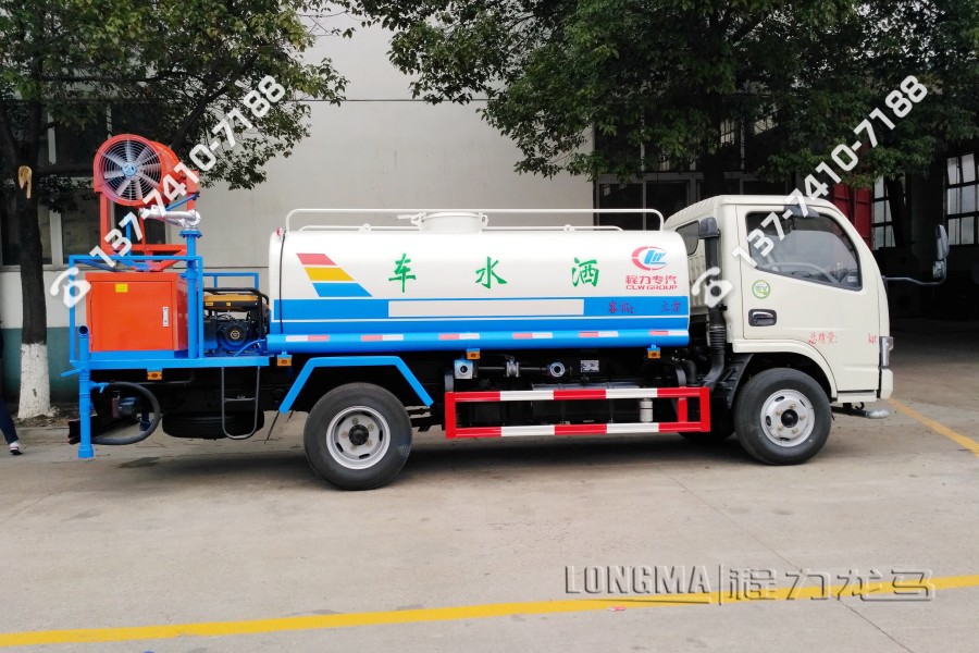 罐装消毒车 抑尘车未来