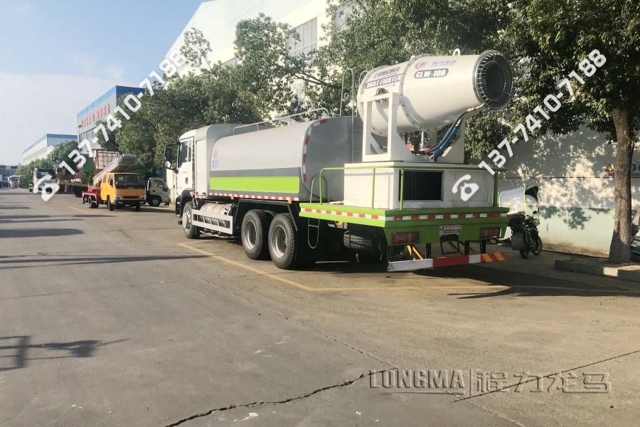 雾炮车杨树花柳树絮 12吨的雾炮洒水车什么价格
