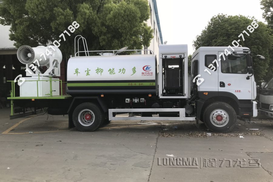 轨道运输抑尘车多少钱 泡雾车山西总经销