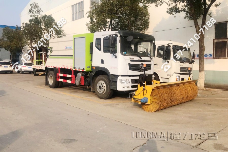 雾炮抑尘车多钱 东风D9雾炮车报价