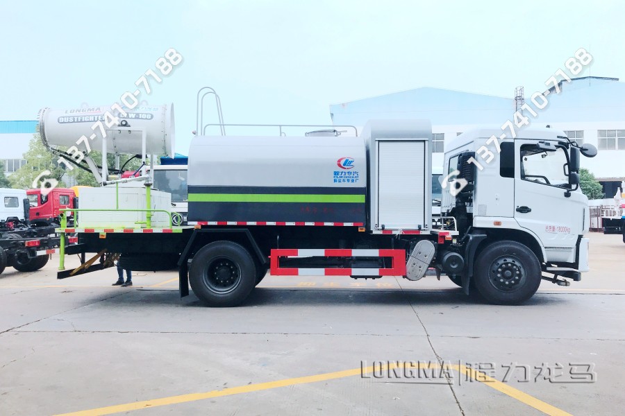 雾炮车喷出的白雾是什么 新购置的大型抑尘车