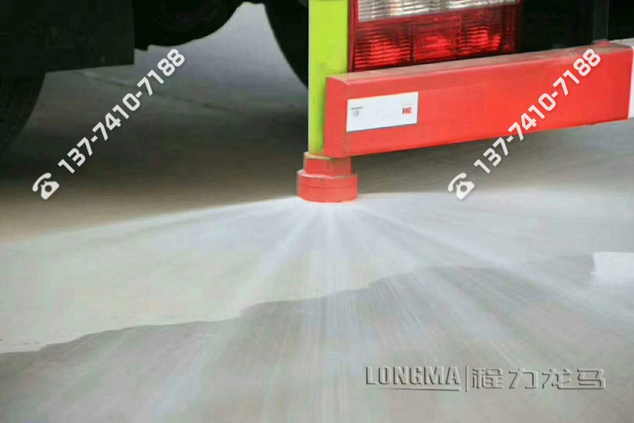 道路雾炮车喷的水是 云南雾炮车采购