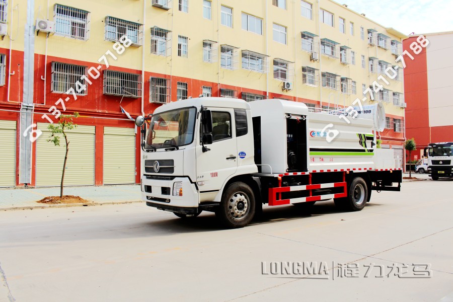 北汽福田喷雾消毒车 小型消毒喷洒车