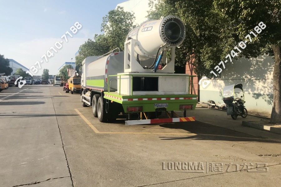 青州多功能抑尘车 雾炮车在昆明市区