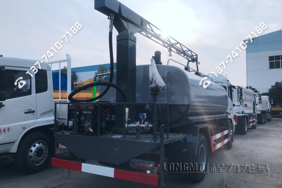 铁路货运抑尘车多少钱 8吨多功能雾炮车